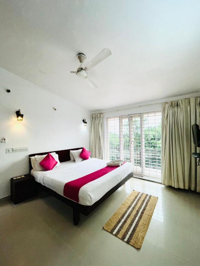 Red Stone Villas Coorg Madikeri Exterior photo