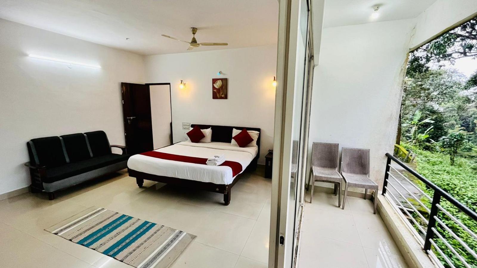 Red Stone Villas Coorg Madikeri Exterior photo